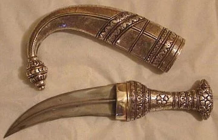 Arabian daggers