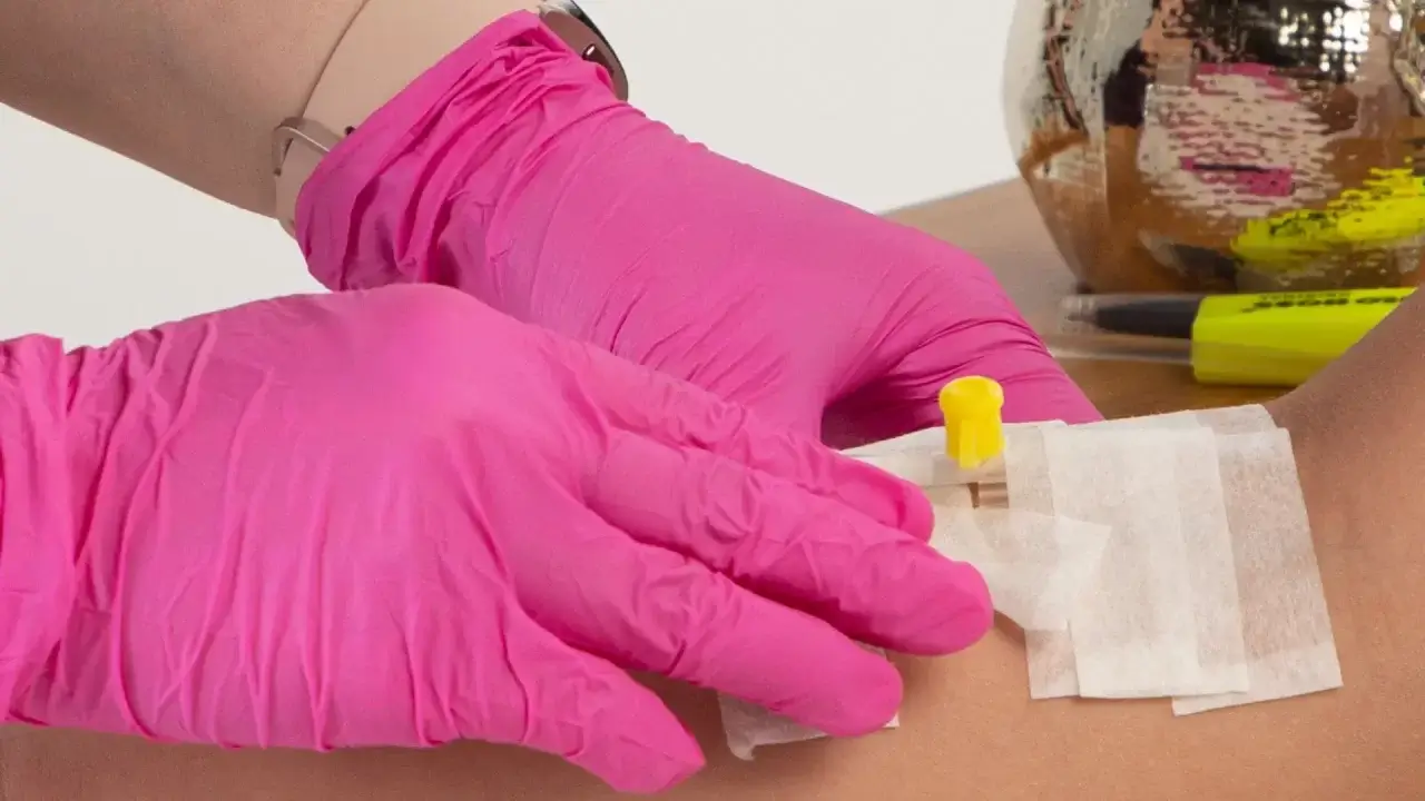 How IV Drips Could Help Business Travel In Dubai?